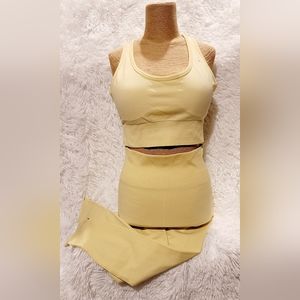 LoveFitness Bundle Yellow Large Bra Medium Leggings Never Worn